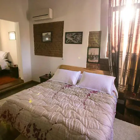 Hotel 1928 3*
