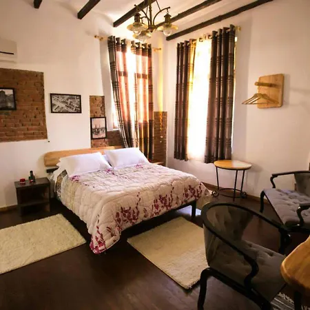 Hotel 1928 3*