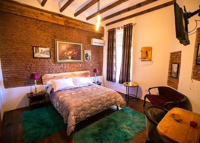 1928 3* Τίρανα